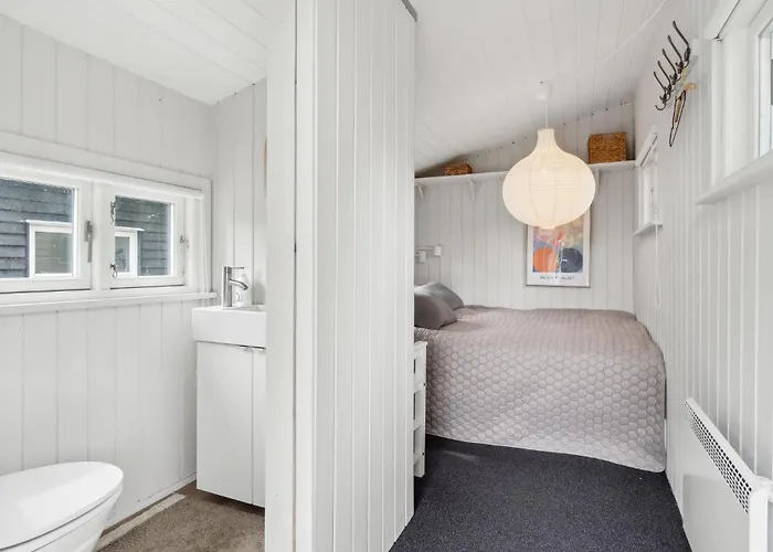 3 Bedroom In Samso *